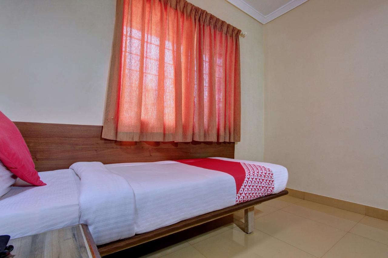 ศรุติ คอมฟอร์ต Hotel บังกาลอร์ ภายนอก รูปภาพ