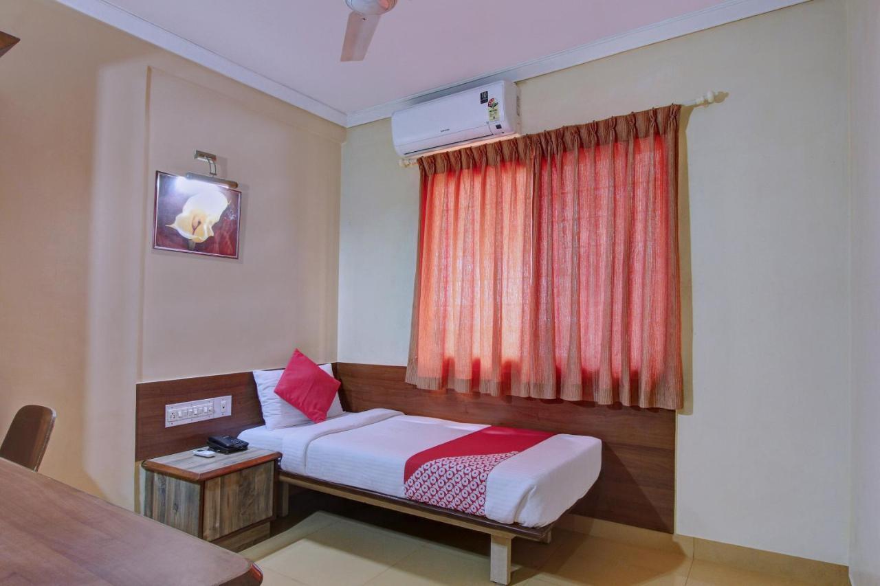 ศรุติ คอมฟอร์ต Hotel บังกาลอร์ ภายนอก รูปภาพ