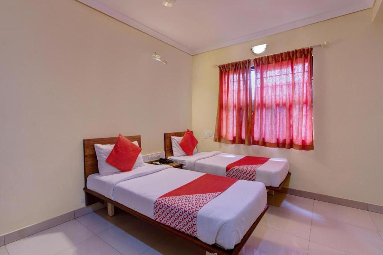 ศรุติ คอมฟอร์ต Hotel บังกาลอร์ ภายนอก รูปภาพ